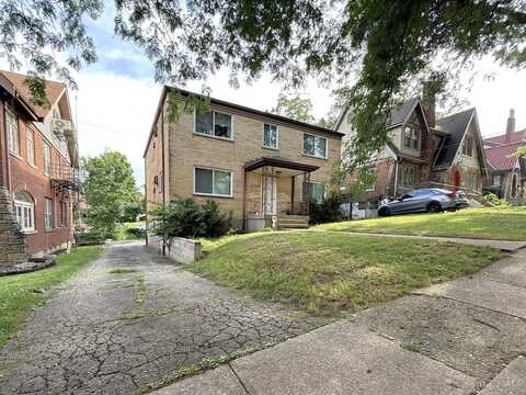 2739 Powell Drive, Cincinnati, OH 45211