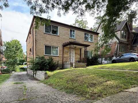 2739 Powell Drive, Cincinnati, OH 45211