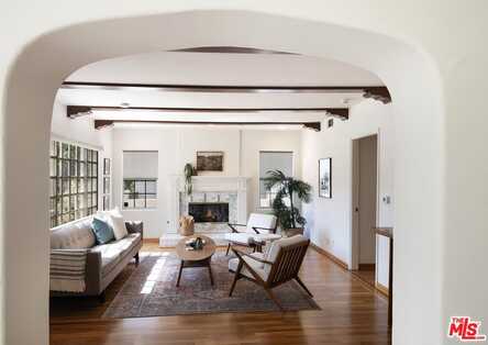 331 N Sweetzer Ave, Los Angeles, CA 90048