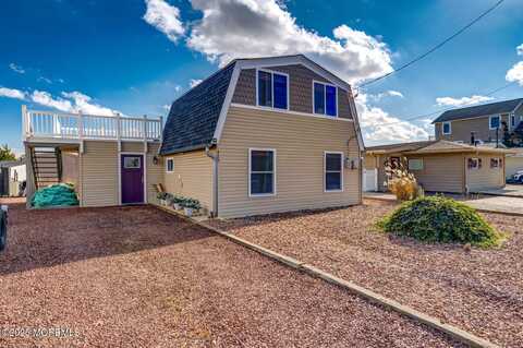 429 Twin Lakes Boulevard, Little Egg Harbor, NJ 08087