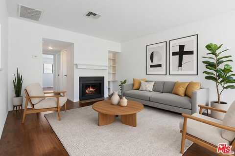 5322 Colodny Dr, Agoura Hills, CA 91301