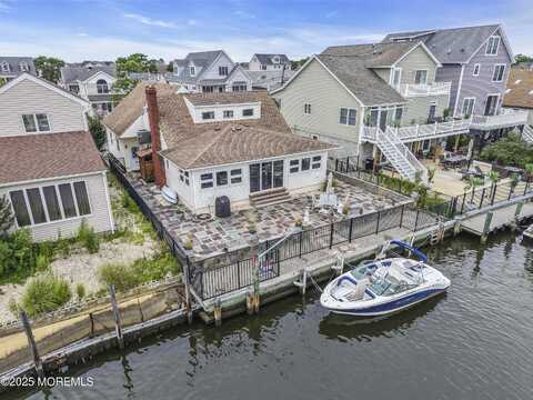 25 Halsey Drive, Brick, NJ 08723
