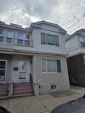 7823 85th Street, Glendale, NY 11385