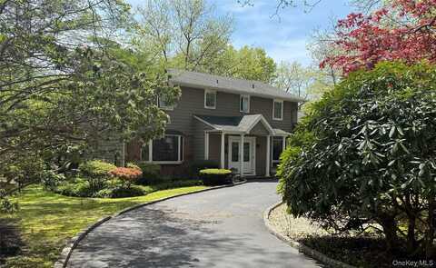 8 Lisa Drive, Dix Hills, NY 11746