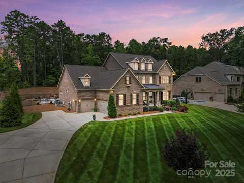 4003 Capullo Court, Matthews, NC 28104