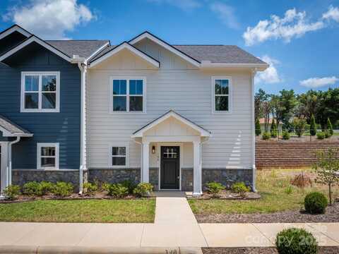 198 Beacon Avenue, Morganton, NC 28655