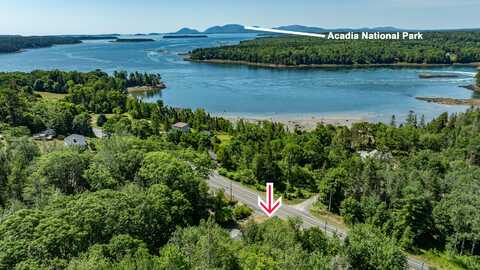 1916 US-1, Sullivan, ME 04664