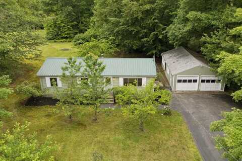 550 Prescott Road, Manchester, ME 04351