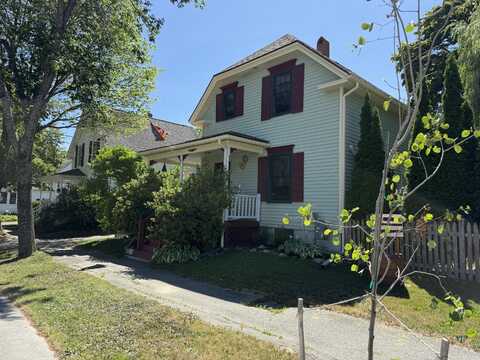 164 Fern Street, Bangor, ME 04401