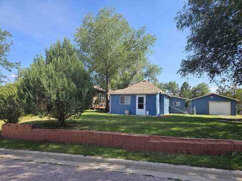 2011 Jennings Avenue, Hot Springs, SD 57747
