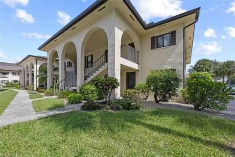 4610 Chantelle, NAPLES, FL 34112