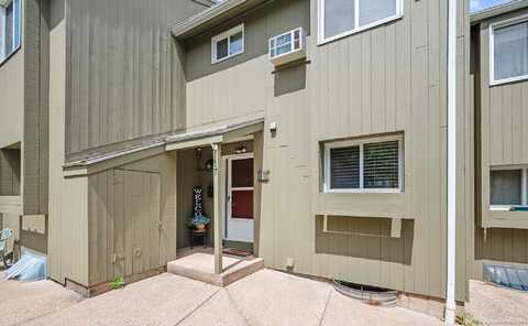 17 McKenna Drive, Middletown, CT 06457