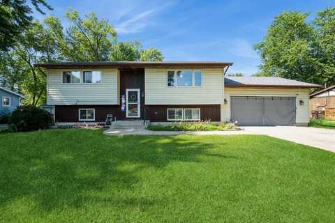 4910 Willow Lane, McHenry, IL 60050
