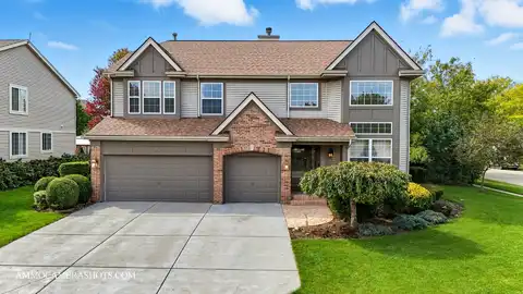10 Montclair Drive, Cary, IL 60013