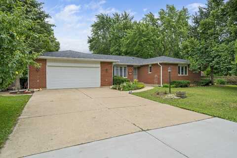 1204 Prairie Lane, Yorkville, IL 60560