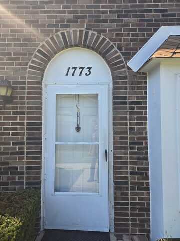 1773 Raleigh Lane, Hoffman Estates, IL 60169