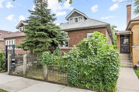 8525 S Euclid Avenue, Chicago, IL 60617