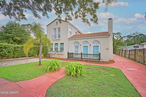 1136 Australia Avenue, Daytona Beach, FL 32114