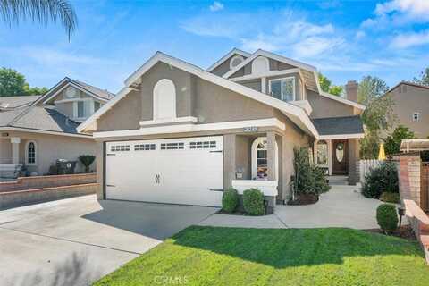 28230 Evergreen Lane, Saugus, CA 91390