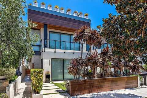 604 Acacia Avenue 1/2, Corona del Mar, CA 92625