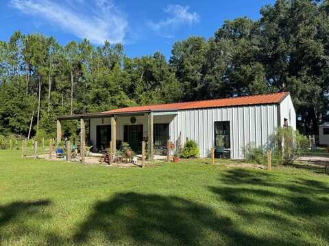 631 172nd Ln, Trenton, FL 32693