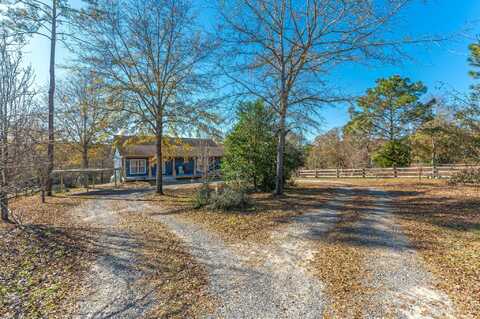 746 Davidson Road, DeFuniak Springs, FL 32433