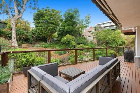 645 Griffith Way, Laguna Beach, CA 92651
