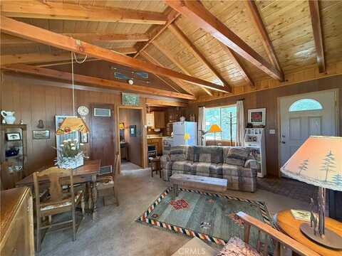 936 Pinon Lane, Big Bear City, CA 92314