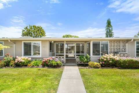 13271 Del Monte Dr, Seal Beach, CA 90740