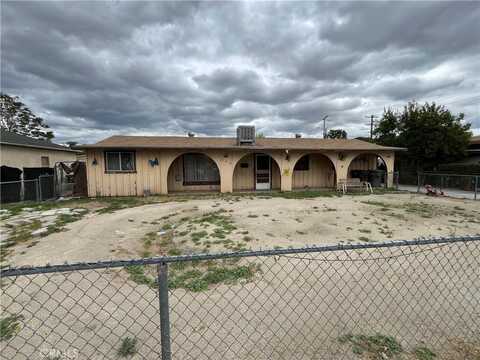 675 S Santa Fe Avenue, San Jacinto, CA 92583