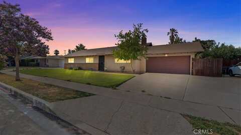 878 E Holly Street, Rialto, CA 92376