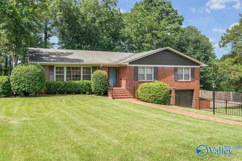 405 Meadow View Drive SE, Huntsville, AL 35802