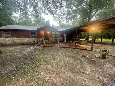 635 Cornelia Circle, Gadsden, AL 35901