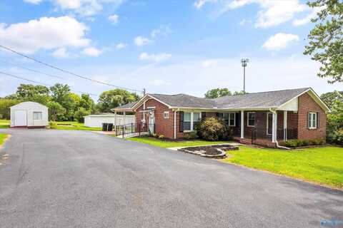 1776 Nick Davis Road, Harvest, AL 35749