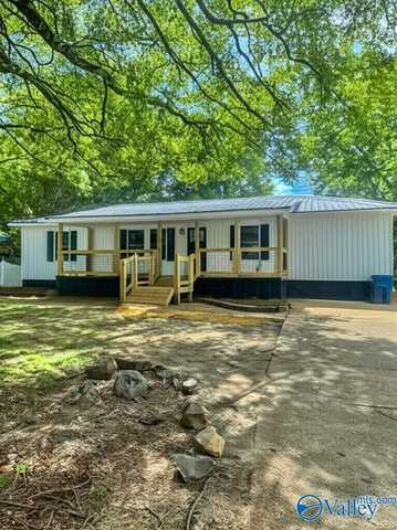 405 Stewart Avenue SE, Attalla, AL 35954