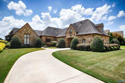 19 Lake Forest Blvd SW, Huntsville, AL 35824