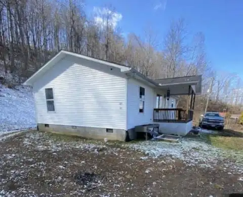 737 Pinebrook Road, Busy, KY 41723