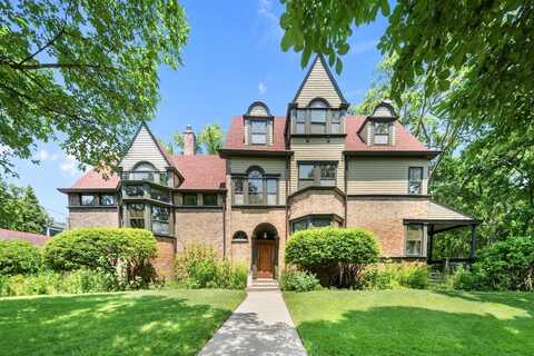 225 Hamilton Street, Evanston, IL 60202