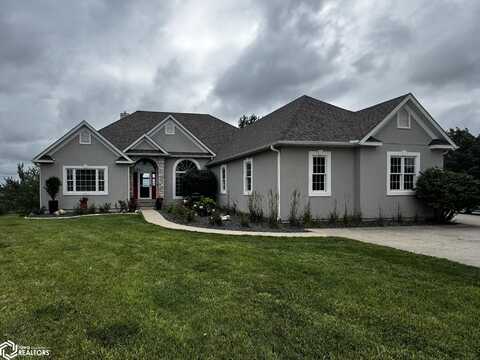 703 Southern Hills Drive, Osceola, IA 50213