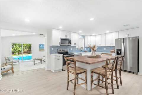 1420 CONSTITUTION Place, Jacksonville Beach, FL 32250