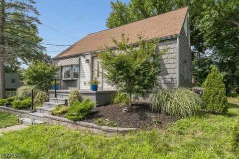 28 Sloan Ave, Hamilton, NJ 08619