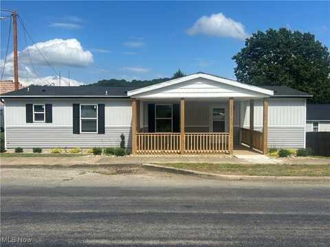 252 Front Street, Philo, OH 43771