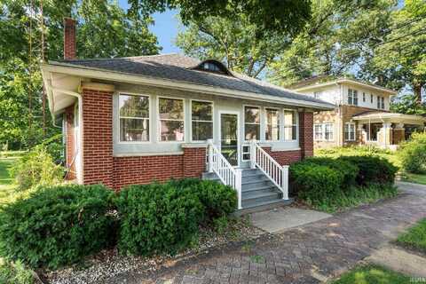 315 W 9th Street, Rochester, IN 46975