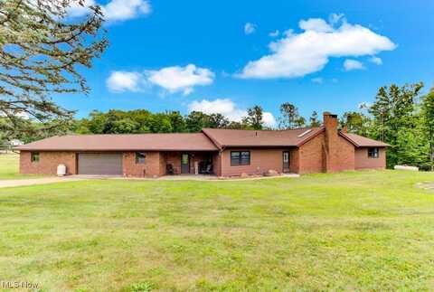 4015 Lace Road NW, Malvern, OH 44644