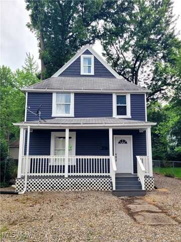 1347 Wabash Court NE, Canton, OH 44705