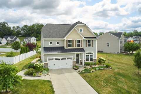 2747 Compass Point Drive, Uniontown, OH 44685