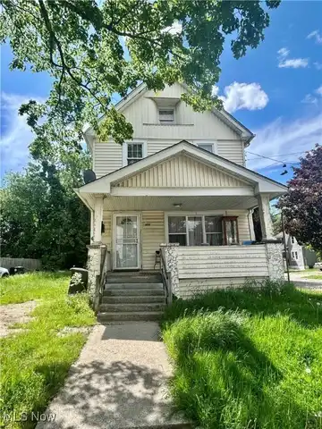 426 Madison Avenue, Akron, OH 44320
