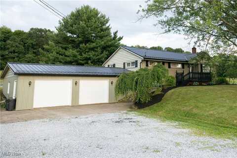 2424 Lebanon Road SW, Dalton, OH 44618