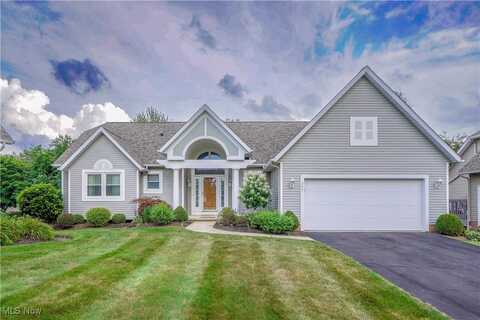 304 Auburn Oaks Drive, Wadsworth, OH 44281
