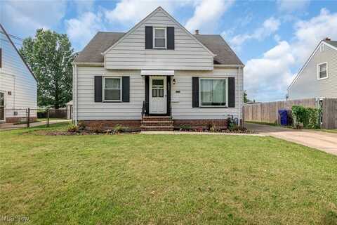 16021 Pike Boulevard, Brook Park, OH 44142